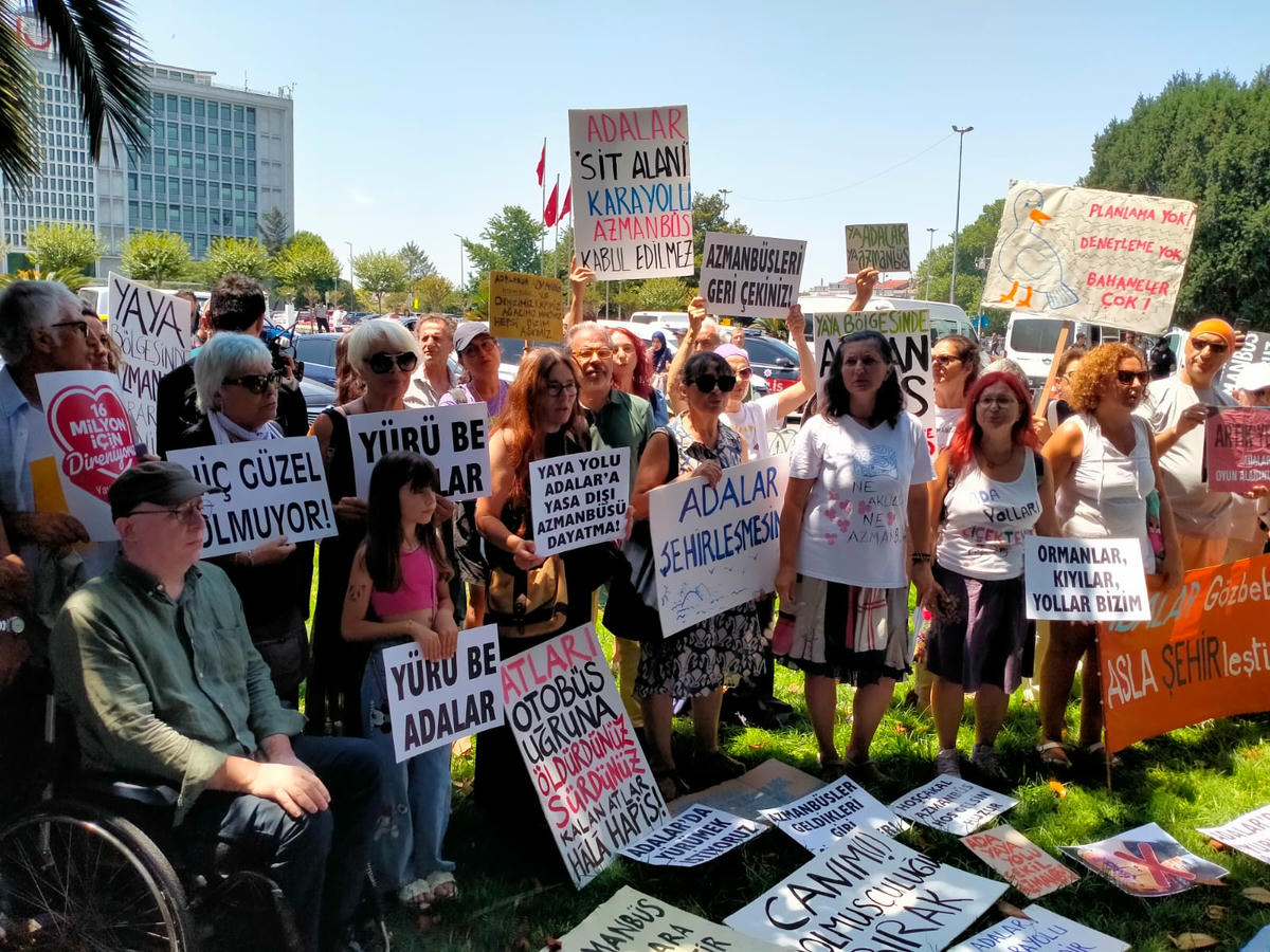 Ada sakinleri Saraçhane'de İmamoğlu'na seslendi